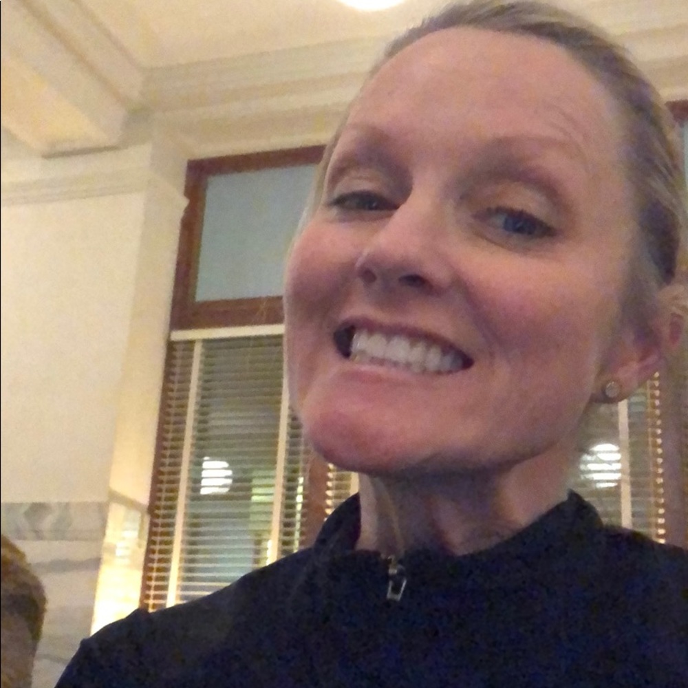 Meet your Posher, Dottie